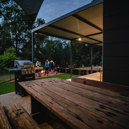 Red Tail Retreat Hotel Collie ภายนอก รูปภาพ